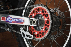 Corona Renthal Ultralight 520-48D Honda Red