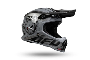 UFO METAL NI�O