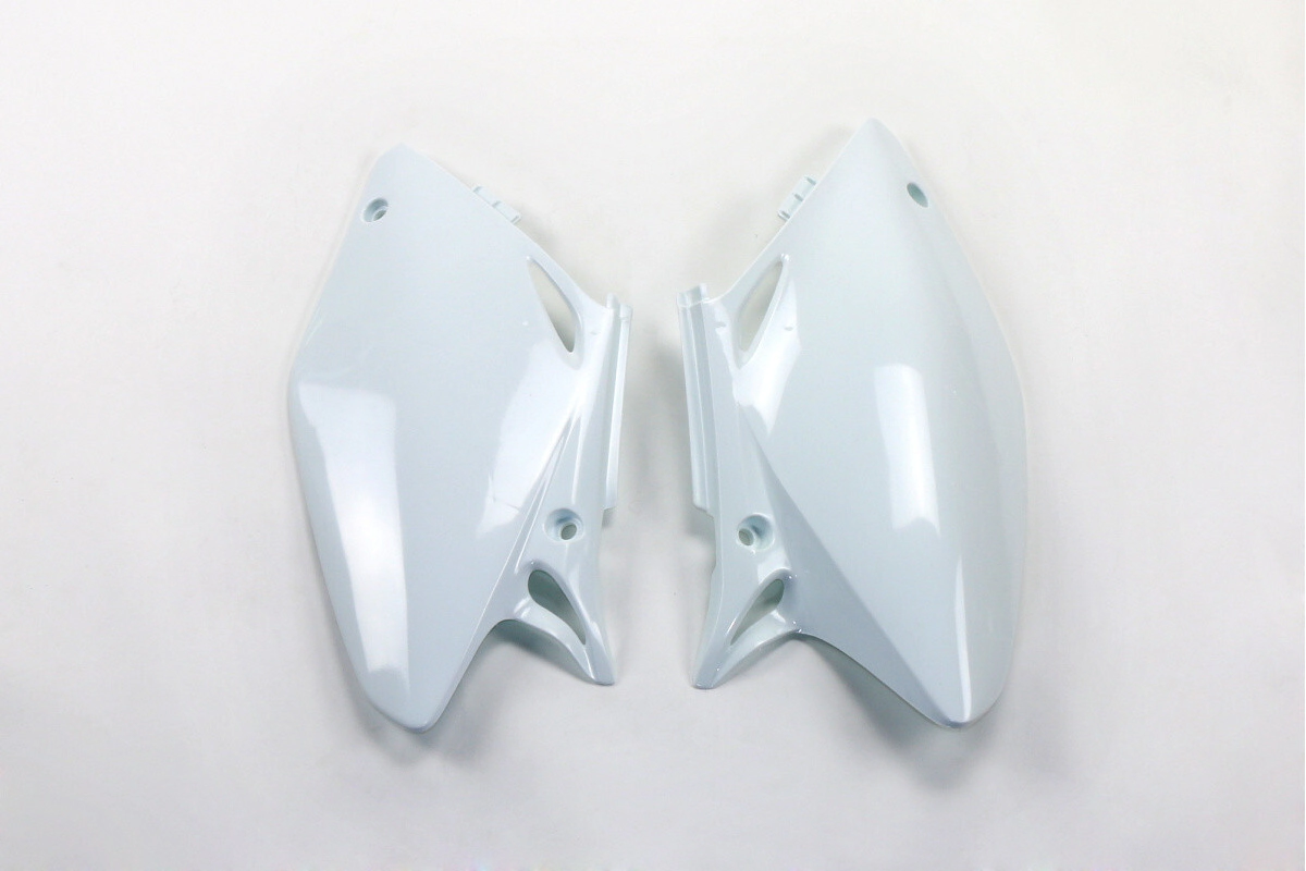 CACHAS CRF 450R 02/04 UFO BLANCA