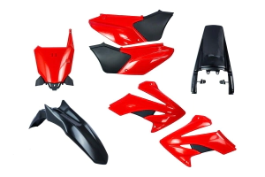KIT PLASTICOS TORNADO SPORT NEGRO/ROJO C/ PORTA NUMERO AMX XR 250