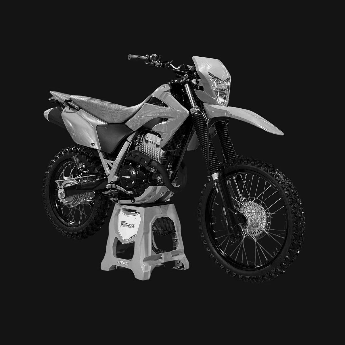 KIT PLASTICOS TORNADO GRIS NARDO C/ FARO EDICION ESPECIAL AMX