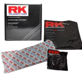 KIT TRANSMISION RK KTM 390 15/23 - DOMINAR 400 - HUSQ 401 17/21 - 15/45/520SOx120 REMACHE