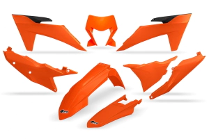 KIT PLASTICOS EXC/F 24/25 CON FARO UFO NARANJA
