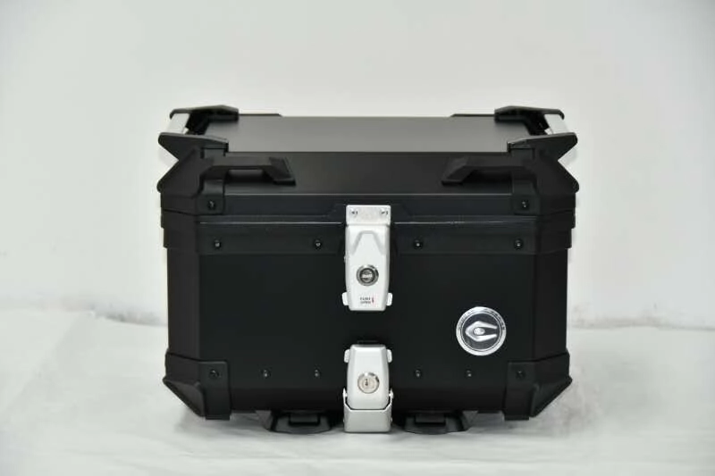 TOP CASE ALU 32L MINI FULL BLACK COOCASE ALUMINIO 1,5mm + DIVISOR Y ELASTICOS