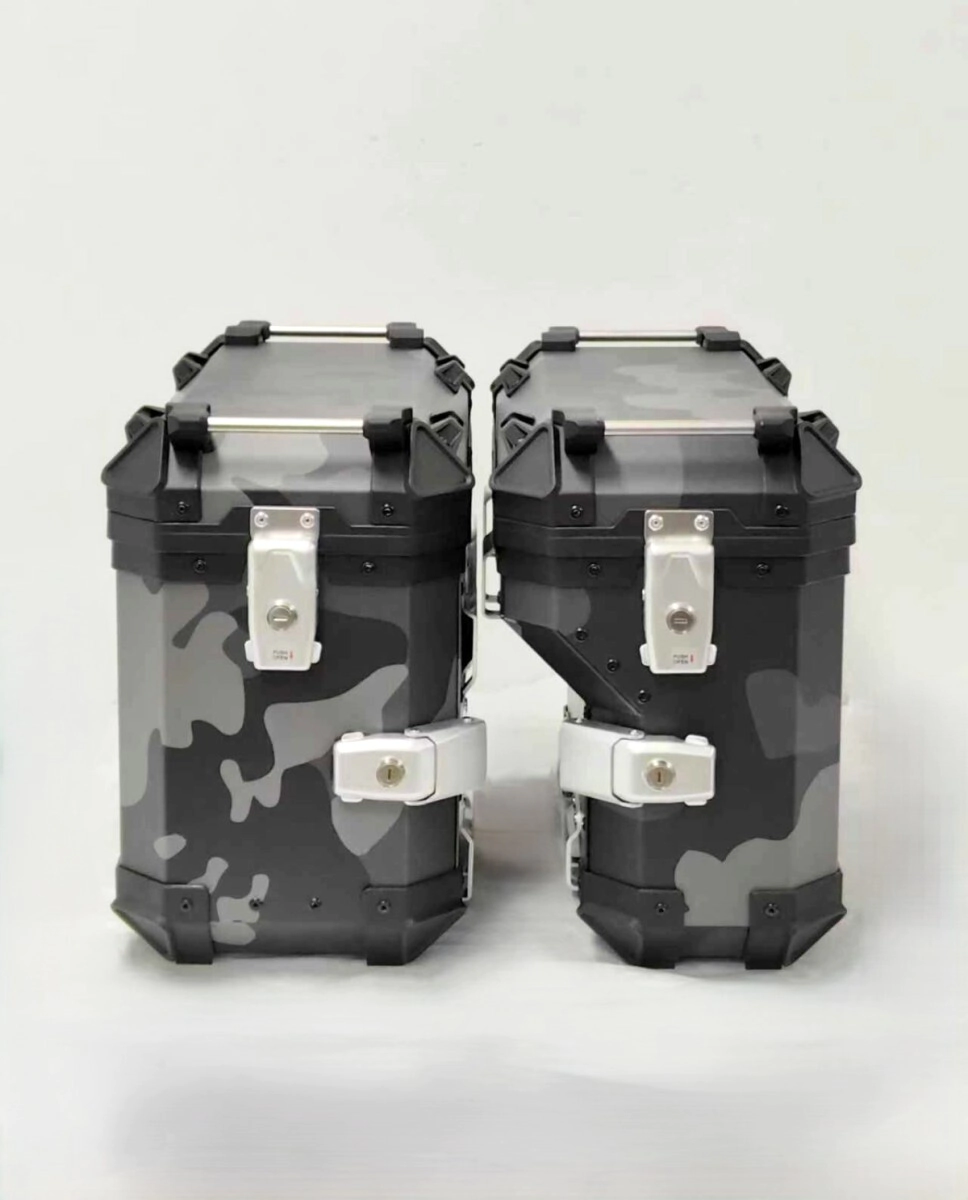 SIDE CASE 38L S-SHAPE DER DARK CAMO COOCASE ALUMINIO 1,5mm + DIVISOR Y ELASTICOS