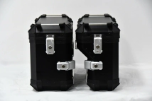 SIDE CASE 38L S-SHAPE DER FULL BLACK COOCASE ALUMINIO 1,5mm + DIVISOR Y ELASTICOS