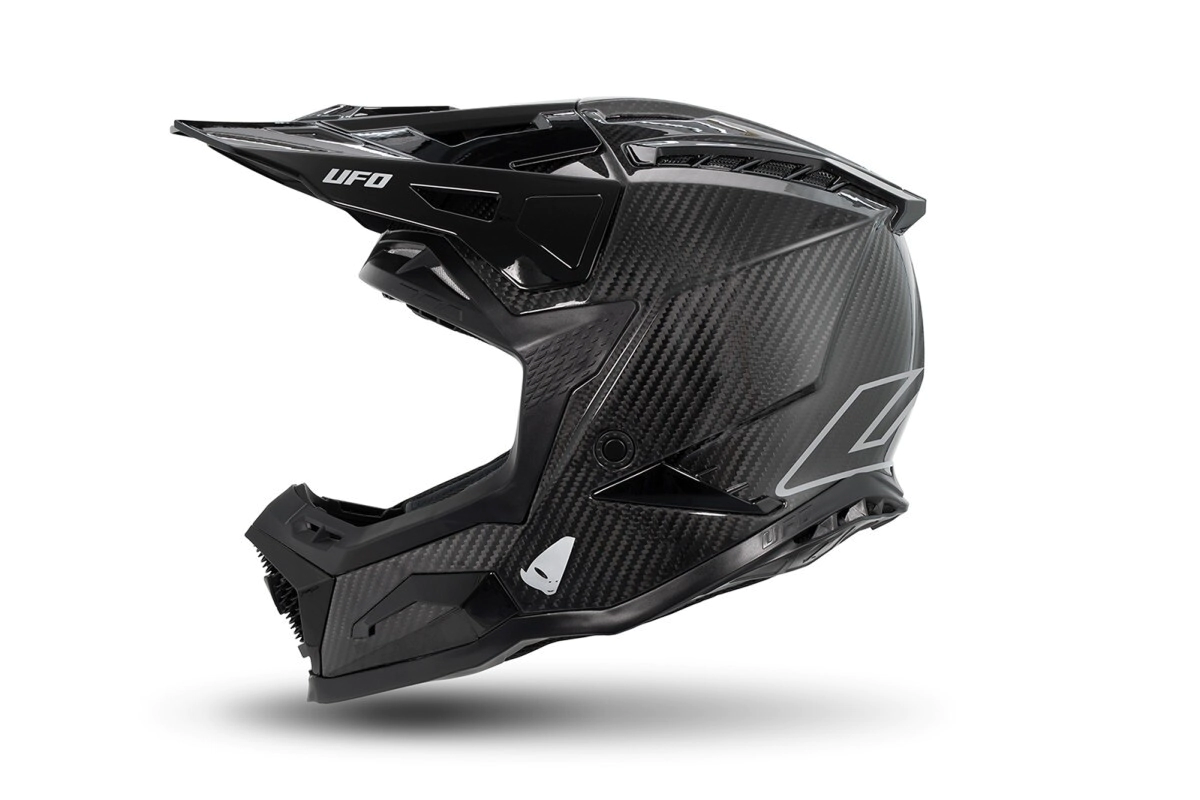 ECHUS X CARBONO HELMET UFO M